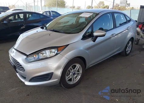 2018 Ford Fiesta Se из США, поврежденный, VIN 3FADP4BJ5JM104823